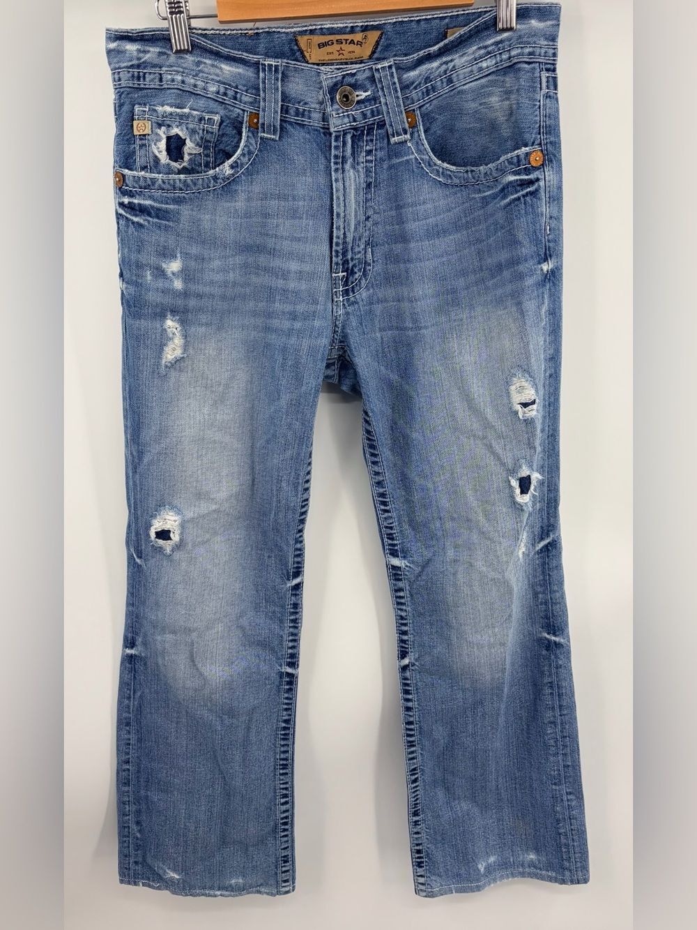 Big Star Y2K pioneer bootcut light wash jeans men’s 31 western cowboy distress